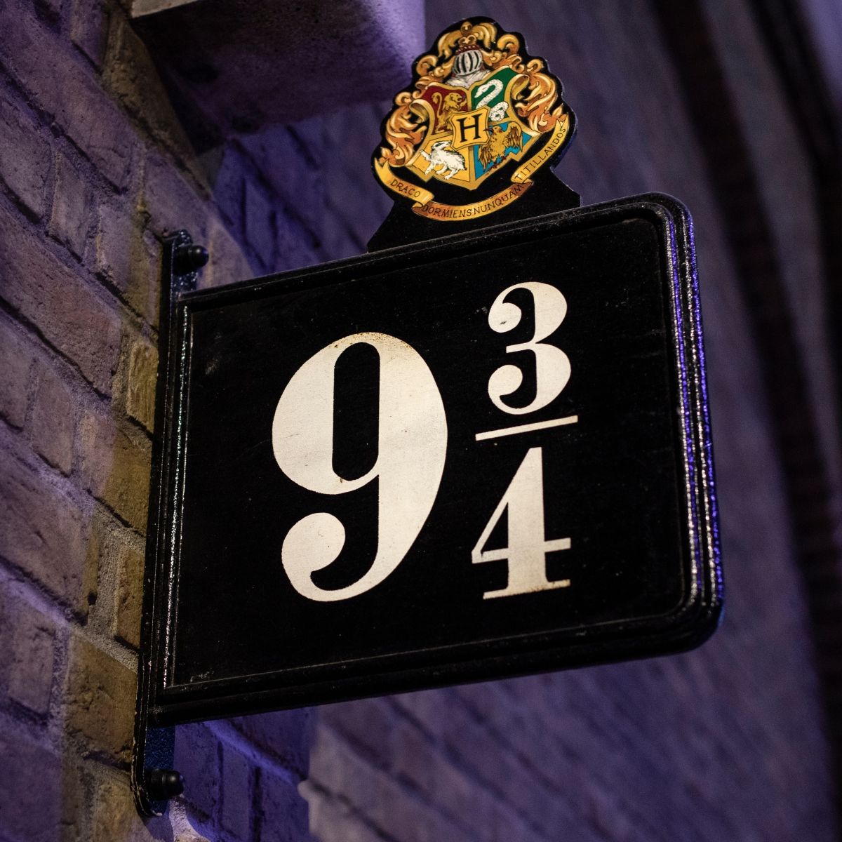 platform 9 and 3/4 sign from Harry Potter at Kings Cross