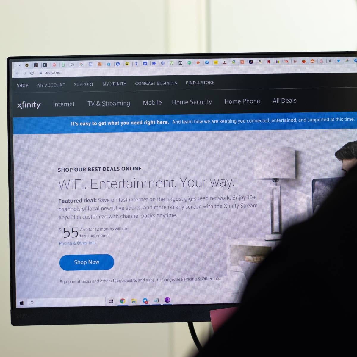 A person accessing the Xfinity homepage.